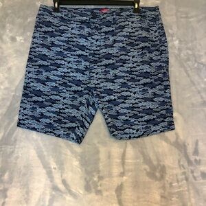 Levi's Men's Fish Print Shorts Navy/White Size 38
